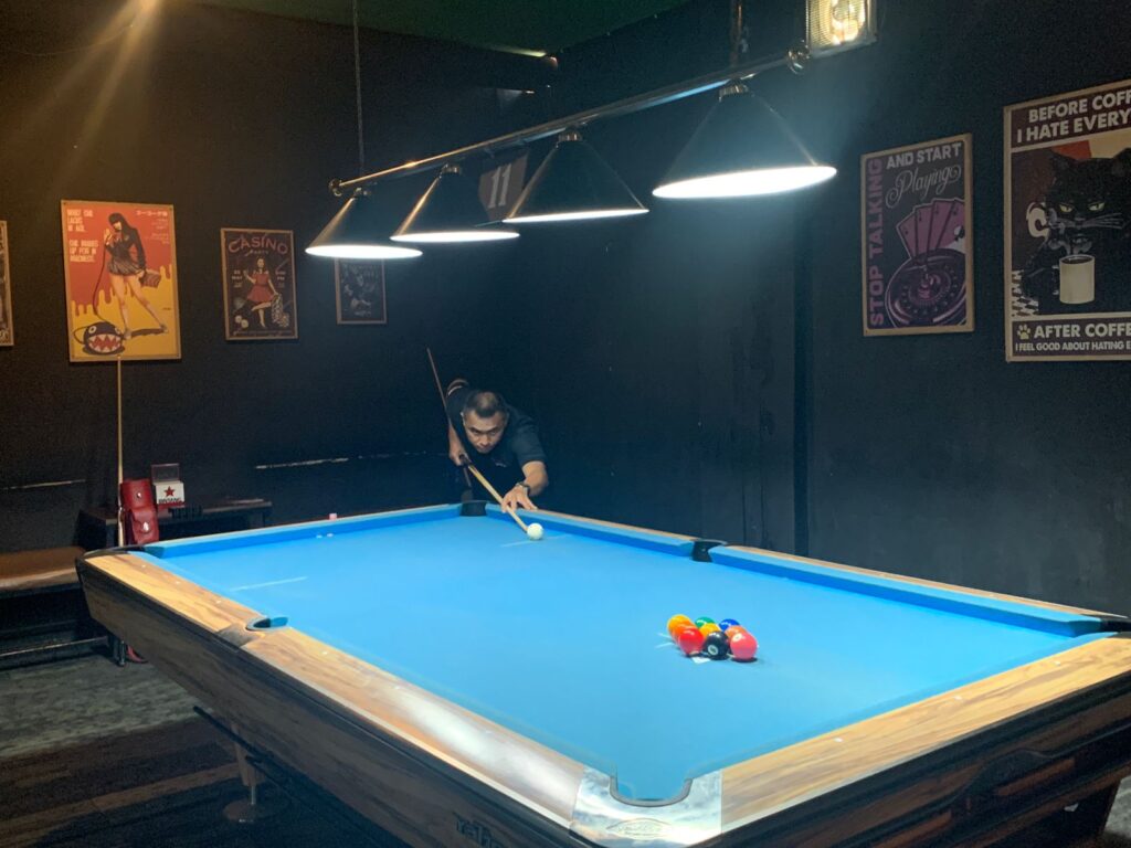 Suasana turnamen biliar Kapolresta Cup Series 1 di Ktoz Kendari.