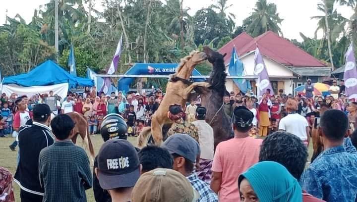 Melihat dari dekat tradisi Pogiraha Adhara di Kabupaten Muna yang masih terus dilestarikan oleh masyarakat adat setempat.