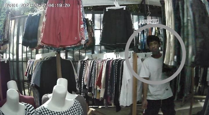 Pria di Kendari Curi HP Warga, Sempat Panik saat Lihat CCTV
