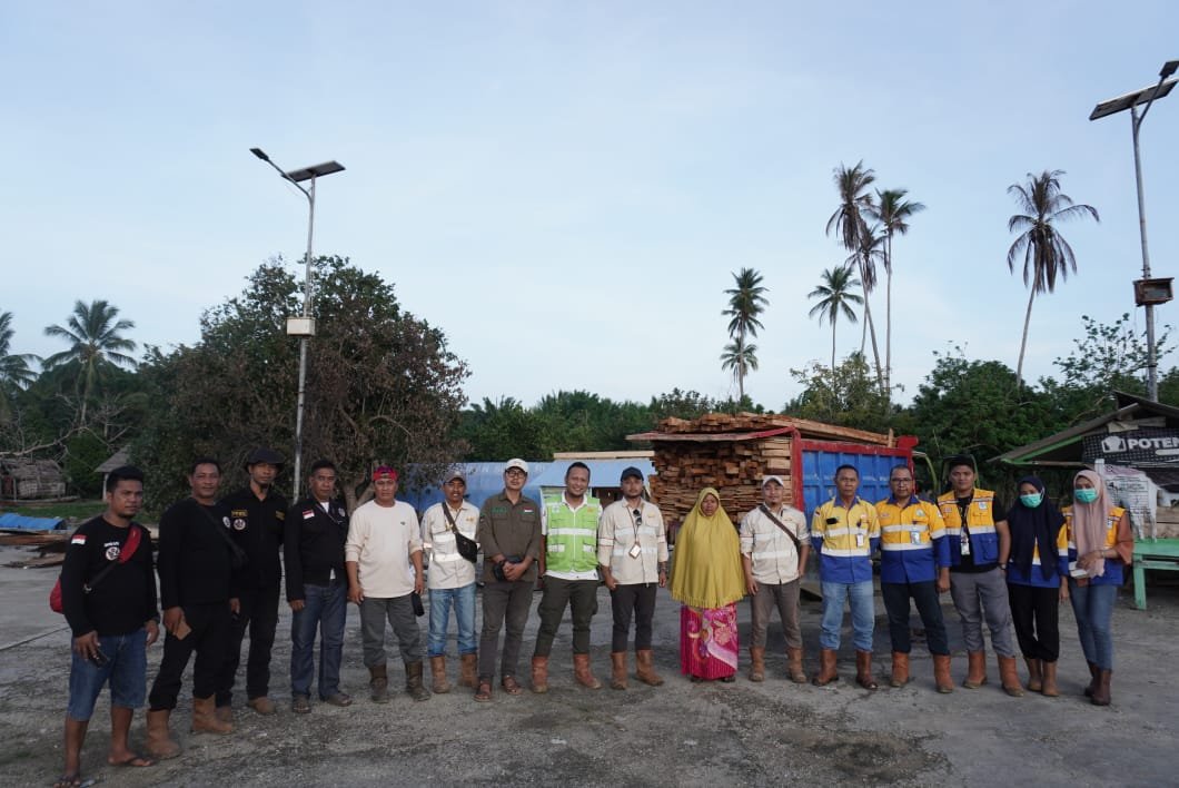 PT GKP, PT TMP dan Organisasi PPWS Bantu Korban Kebakaran di Wawonii Selatan PT GKP, PT TMP dan Organisasi PPWS Bantu Korban Kebakaran di Wawonii Selatan