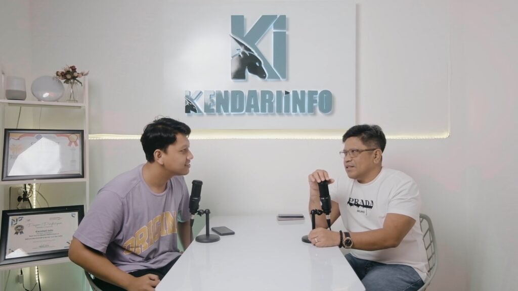 Kepala Dinas Komunikasi dan Informatika (Diskominfo) Sultra, Ridwan Badallah saat menjadi narasumber di KI-sahan Podcast.