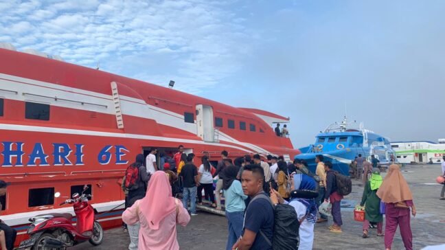 Seminggu Jelang Lebaran, Aktivitas Pelabuhan Nusantara Kendari Mulai Ramai