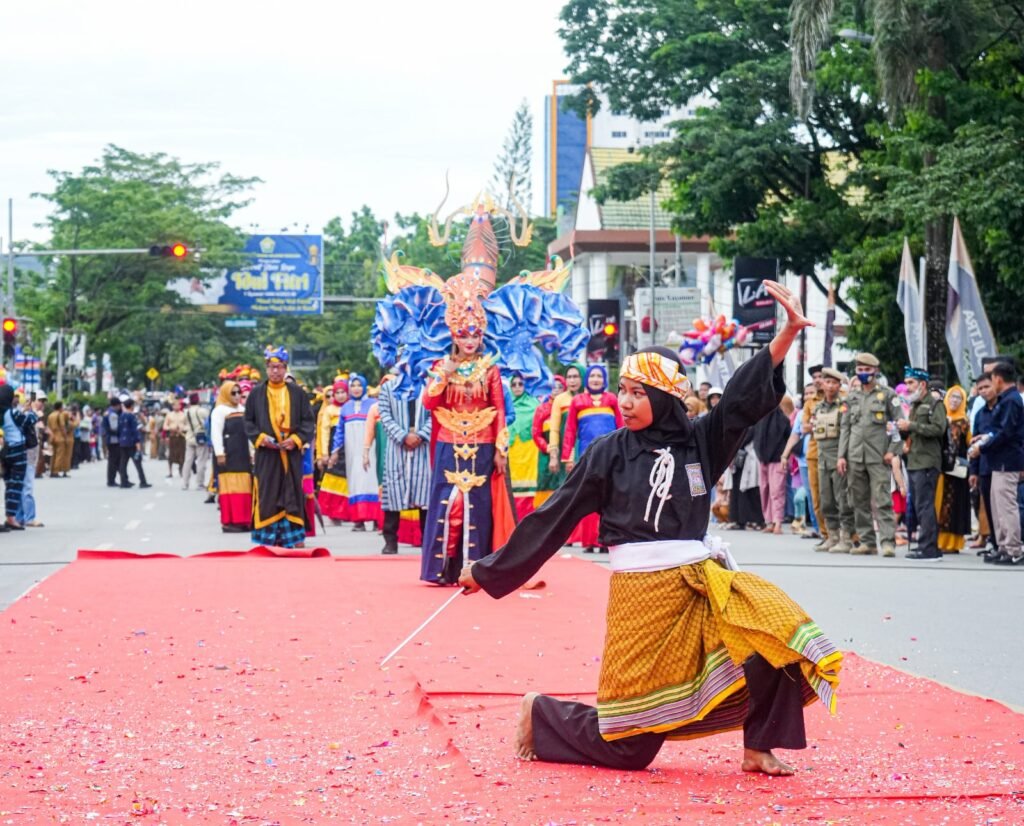 Kontingen Kabupaten Buteng pada pawai HUT ke-59 Sultra.