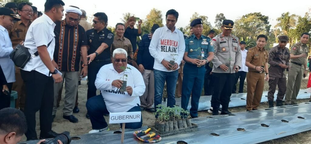 Suasana peluncuran program ketahanan pangan siswa SMA/SMK se-Sultra.