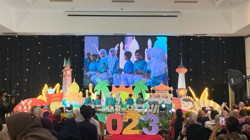 Pentas Seni Sekolah Lazuardi Ibnu Sina Kendari, Kenalkan Budaya Mancanegara pada Para Siswa Pentas Seni Sekolah Lazuardi Ibnu Sina Kendari, Kenalkan Budaya Mancanegara pada Para Siswa