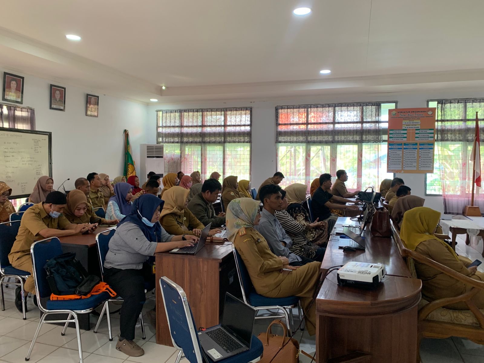 Ukur Upaya Pemanfaatan Pangan, Disketapang Susun Neraca NBM/PPH Sultra 2023 Ukur Upaya Pemanfaatan Pangan, Disketapang Susun Neraca NBM/PPH Sultra 2023