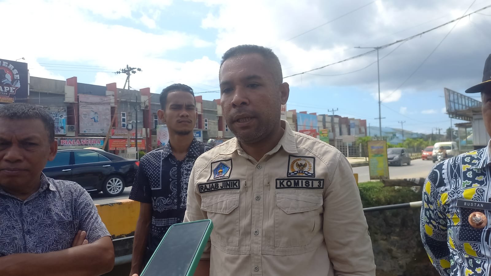 Kelurahan Kambu Kerap Banjir saat Hujan Lebat, DPRD Kendari Bakal Minta Intervensi APBN Kelurahan Kambu Kerap Banjir saat Hujan Lebat, DPRD Kendari Bakal Minta Intervensi APBN