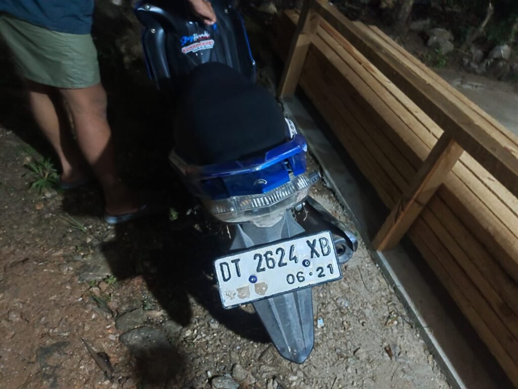 Sepeda motor yang digunakan korban saat kecelakaan.