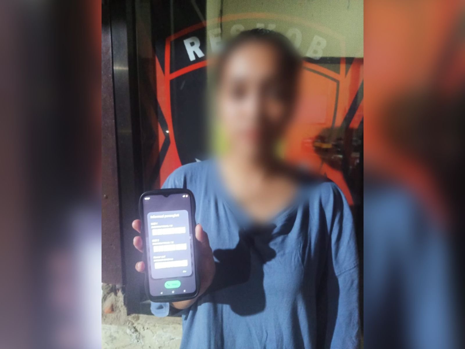 Wanita di Koltim Curi Ponsel di Dashboard Motor saat Pemilik Belanja Sayur di Pasar Wanita di Koltim Curi Ponsel di Dashboard Motor saat Pemilik Belanja Sayur di Pasar