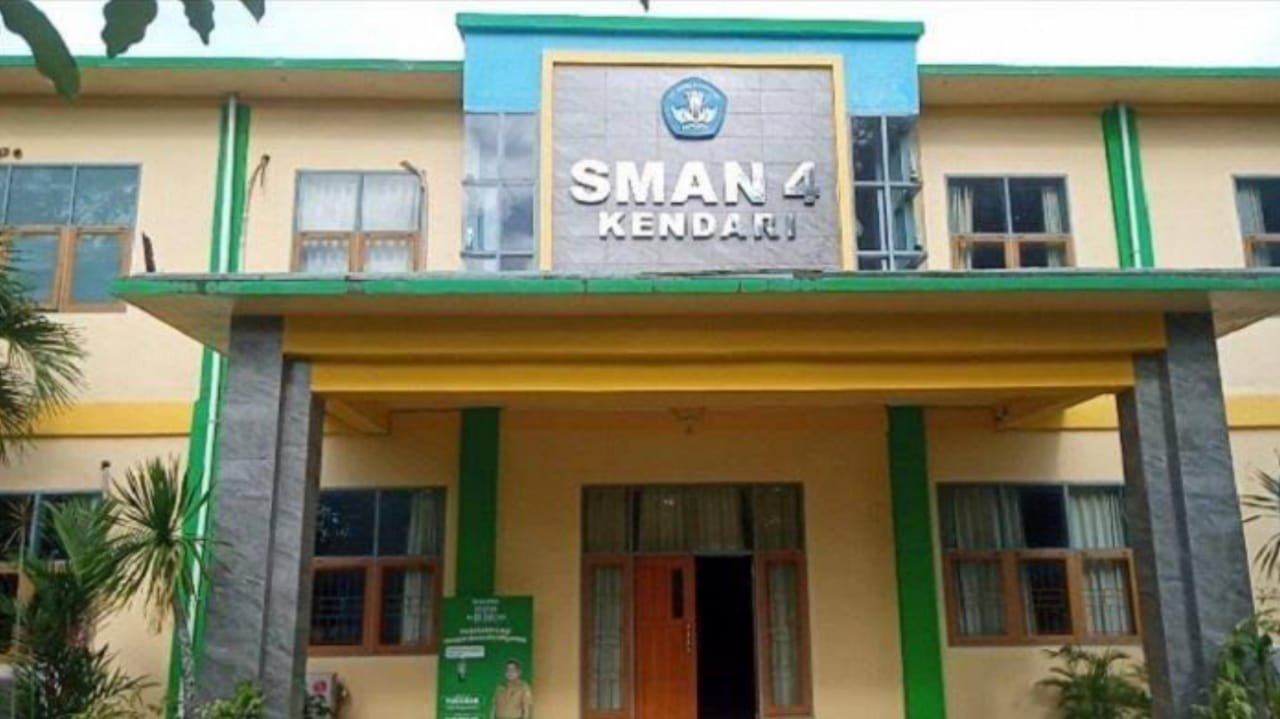 Siapkan Siswa Hadapi Seleksi Perguruan Tinggi 2024, SMAN 4 Kendari Bentuk Tim SNBP Siapkan Siswa Hadapi Seleksi Perguruan Tinggi 2024, SMAN 4 Kendari Bentuk Tim SNBP