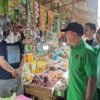 Blusukan Pasar di Kendari, DPP PPP dan ASR Disambut Warga dengan Teriakan Dukungan Ganjar-Mahfud