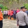 Tim SAR Cari 2 Pendaki di Kapontori, Buton yang Hilang di Puncak Padang Kuku