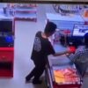Wanita Kasir Minimarket di Kolaka Dilecehkan OTK, Aksi Pelaku Terekam CCTV