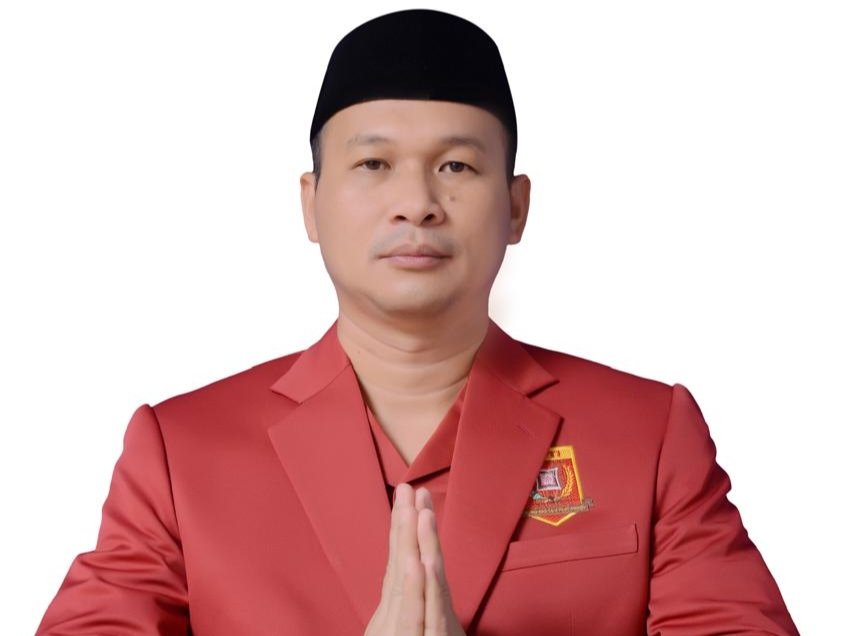 Dapat Restu DPD PDIP Sultra, HRS Bidik Kursi Bupati Kolaka di Pilkada 2024 Dapat Restu DPD PDIP Sultra, HRS Bidik Kursi Bupati Kolaka di Pilkada 2024