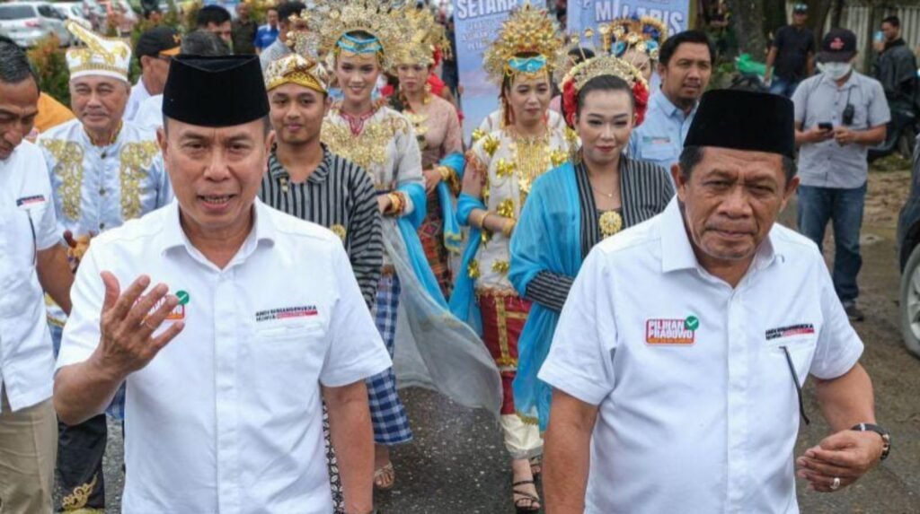 Bakal Calon Gubernur dan Wakil Gubernur Sulawesi Tenggara (Sultra), Andi Sumangerukka-Hugua (ASR-Hugua).