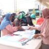 Aktualisasikan Program Menyala Sehat, Yudhianto-Nirna Bagikan Ribuan Paket Makan Gratis di Kendari