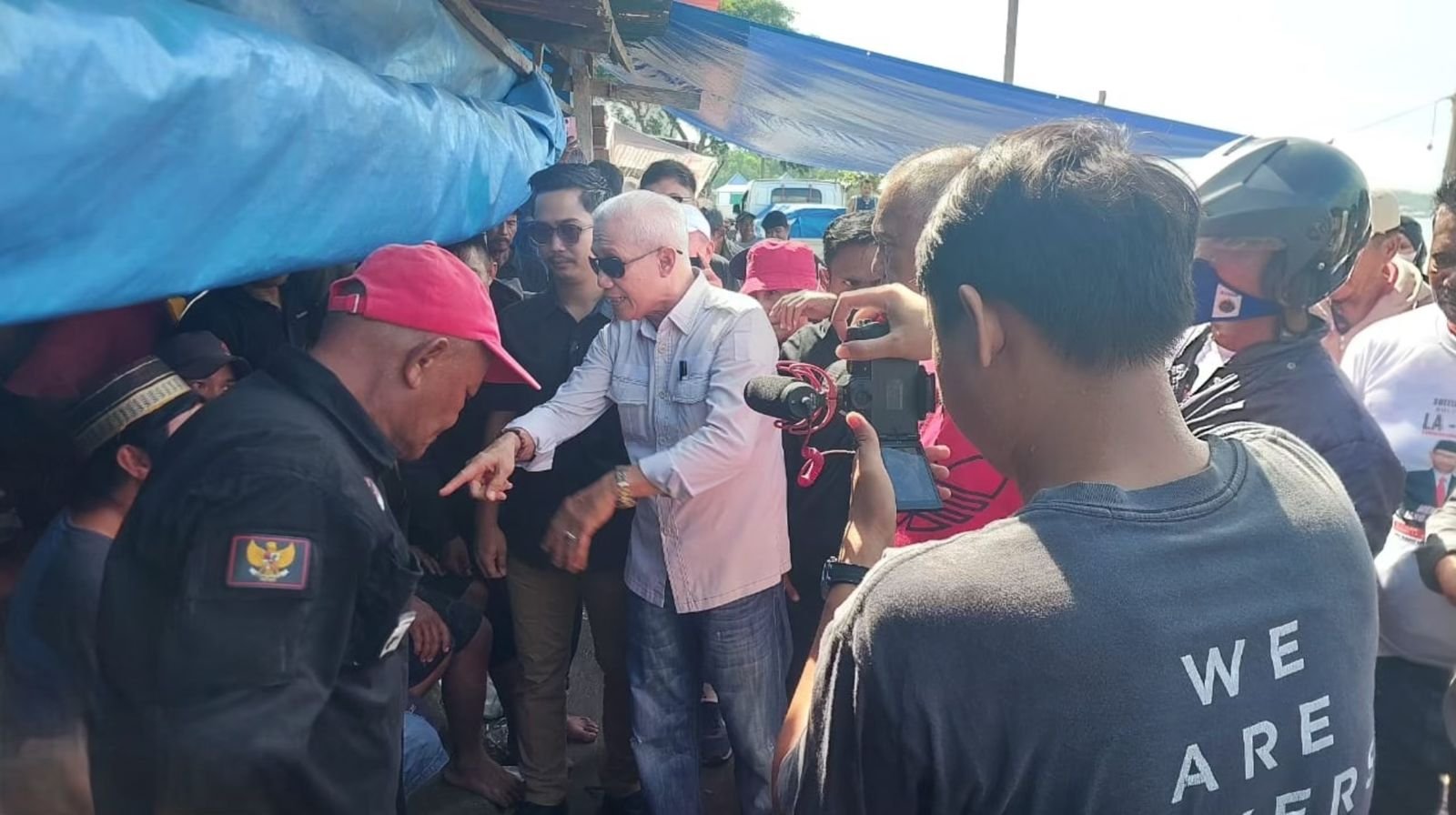 Lukman Abunawas Blusukan di Pasar Lelang Kendari, Janji Nelayan Sejahtera dan Mandiri Lukman Abunawas Blusukan di Pasar Lelang Kendari, Janji Nelayan Sejahtera dan Mandiri