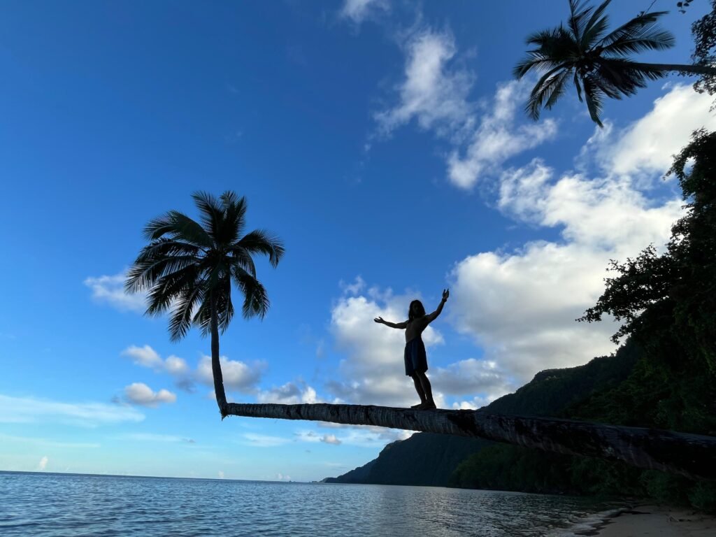 Salah satu spot di Pantai Pasir Merah.