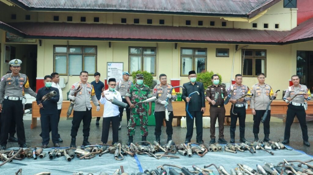 Pemusnahan knalpot brong di Polres Konawe Selatan (Konsel).