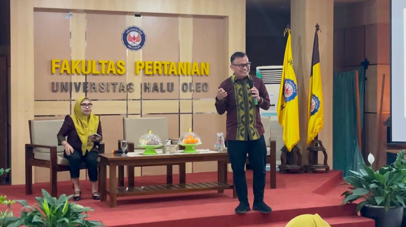 Pergizi Pangan Sultra Bantu Program MBG Prabowo Lewat Edukasi Makanan Sehat dan Bergizi Pergizi Pangan Sultra Bantu Program MBG Prabowo Lewat Edukasi Makanan Sehat dan Bergizi