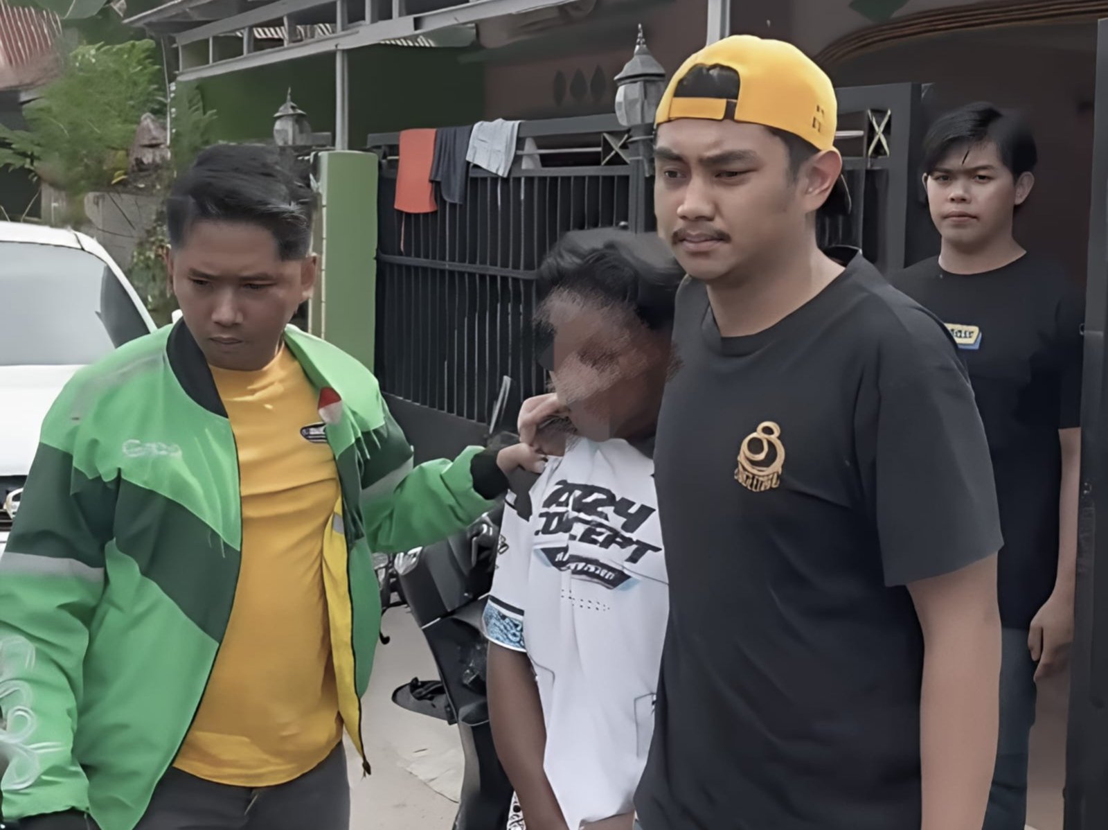 Remaja di Buteng Diduga Cabuli Pelajar SMP, Serahkan Diri ke Polisi Remaja di Buteng Diduga Cabuli Pelajar SMP, Serahkan Diri ke Polisi