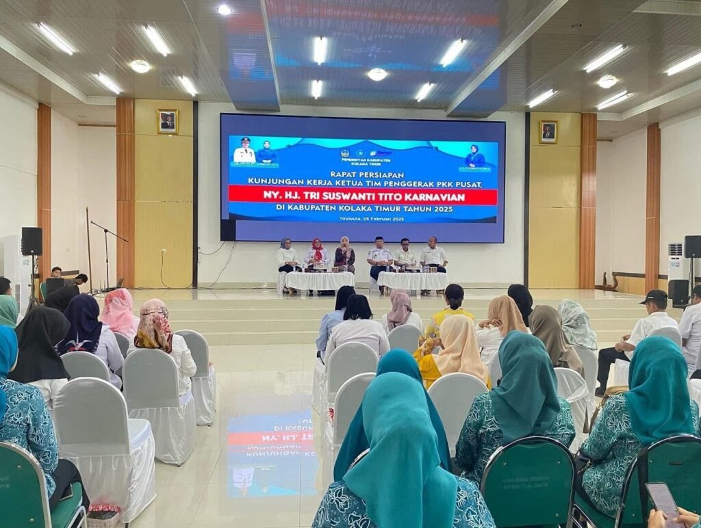 Hartini Azis pimpin rapat persiapan kunjungan Ketua PKK Pusat.