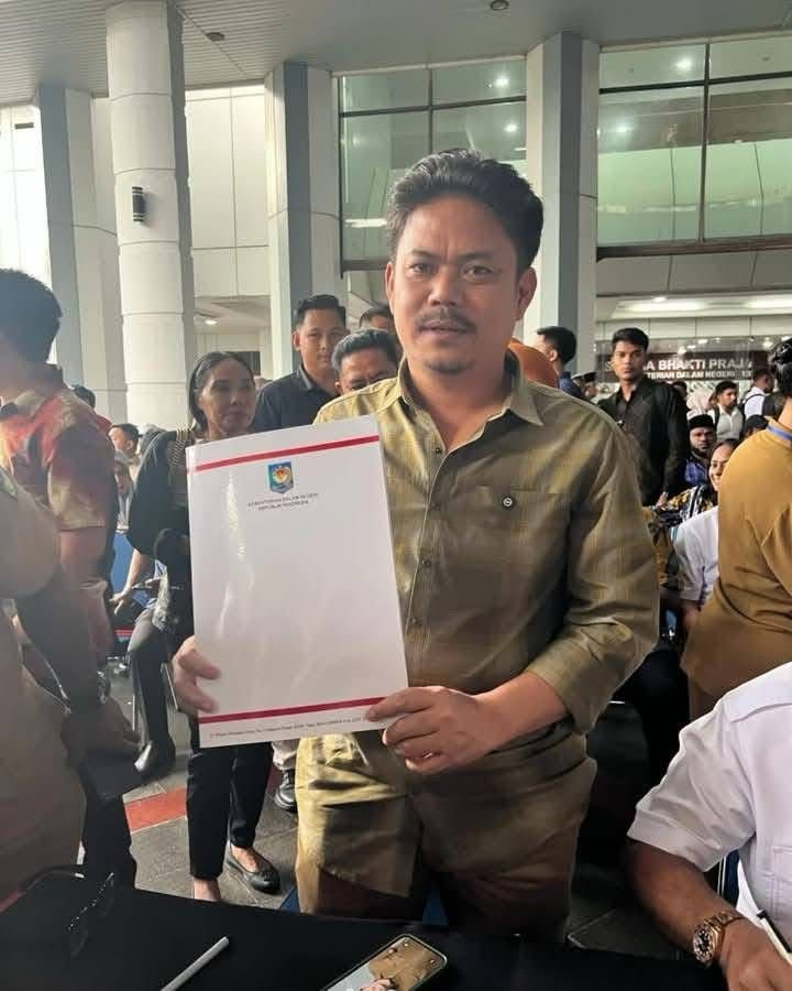 Bupati Koltim, Abdul Azis saat menjalani medical check up (MCU) di Kemendagri.