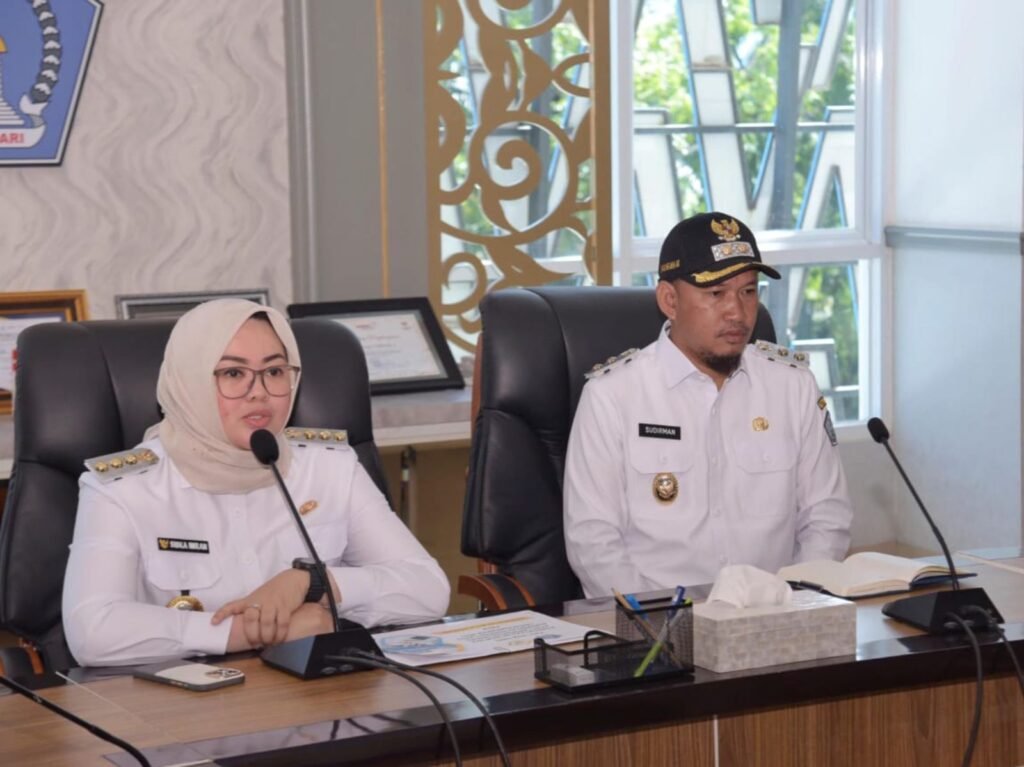 Wali Kota Kendari, Siska Karina Imran dan Wakil Wali Kota Kendari, Sudirman.