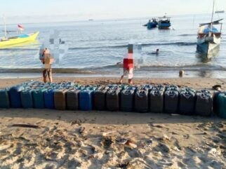 Oknum Polisi Diduga Terlibat Penyelundupan BBM Ilegal di Pesisir Pantai Lambai Kolut