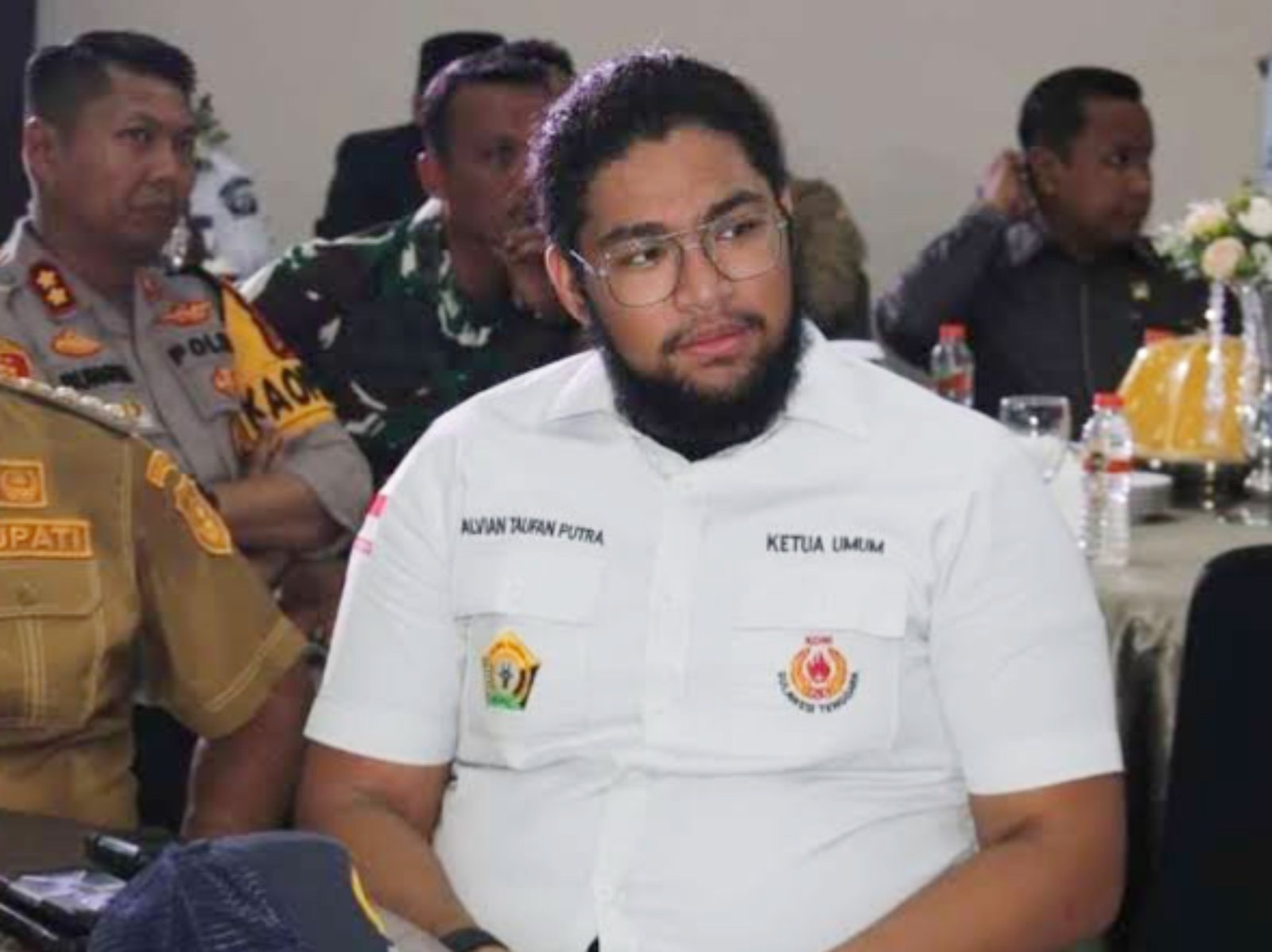 Anak Mantan Gubernur Sultra Dicopot dari Kursi Ketua KONI Anak Mantan Gubernur Sultra Dicopot dari Kursi Ketua KONI