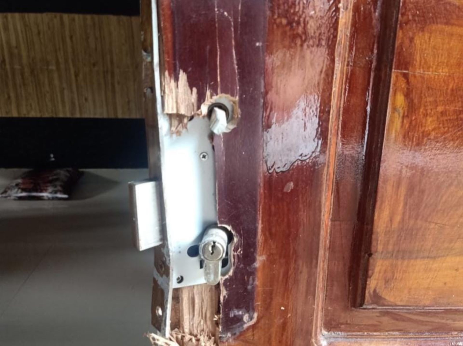 Rumah PNS asal Konkep di Kendari Dibobol Maling saat Dinas Luar Rumah PNS asal Konkep di Kendari Dibobol Maling saat Dinas Luar