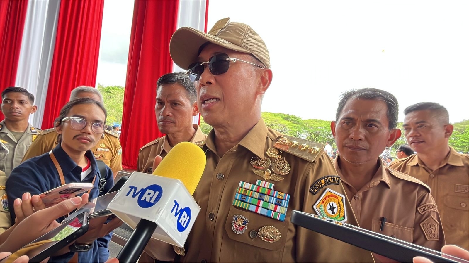 Pemprov Sultra Wacana Masukkan Siswa Bermasalah ke Barak Militer, Buntut Pelajar Dikeroyok Pemprov Sultra Wacana Masukkan Siswa Bermasalah ke Barak Militer, Buntut Pelajar Dikeroyok