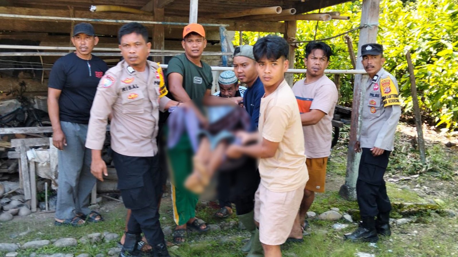 Pria di Kolut Ditebas Ipar Pakai Parang, Tangan Kiri Putus Pria di Kolut Ditebas Ipar Pakai Parang, Tangan Kiri Putus