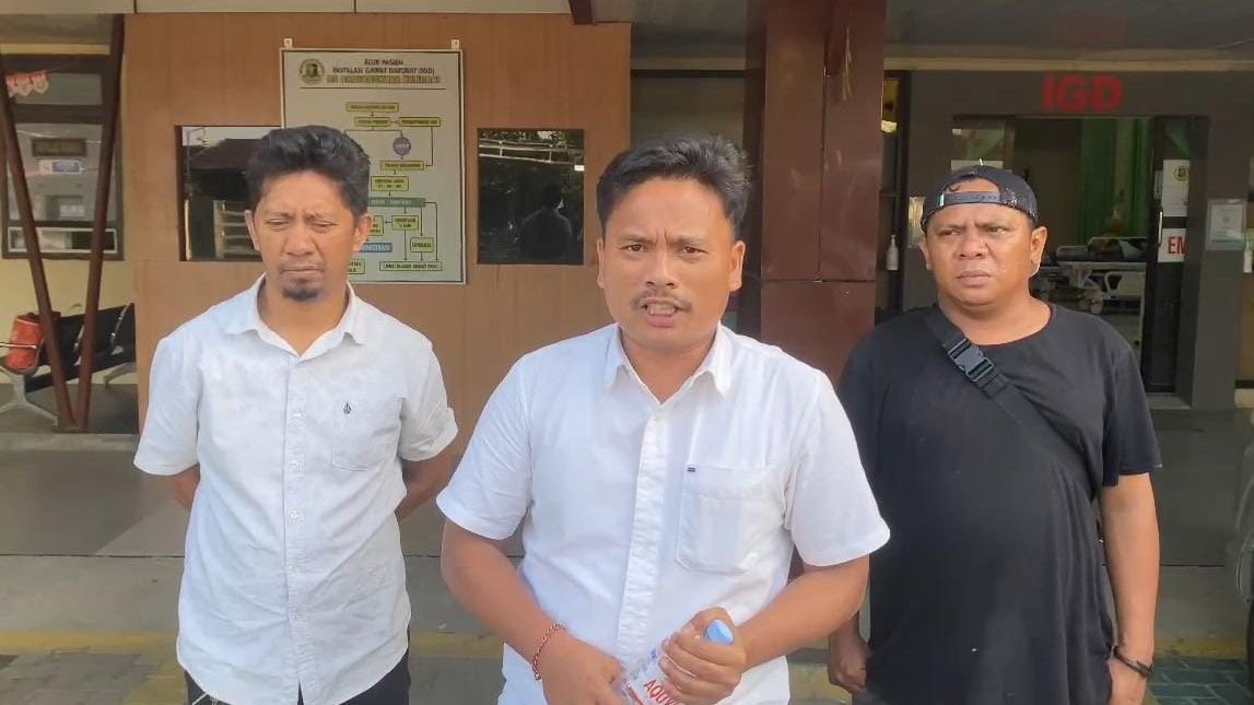 2 Begal di Kendari Jual Kalung Milik Wanita Prancis, Uangnya Dipakai Judi Online 2 Begal di Kendari Jual Kalung Milik Wanita Prancis, Uangnya Dipakai Judi Online