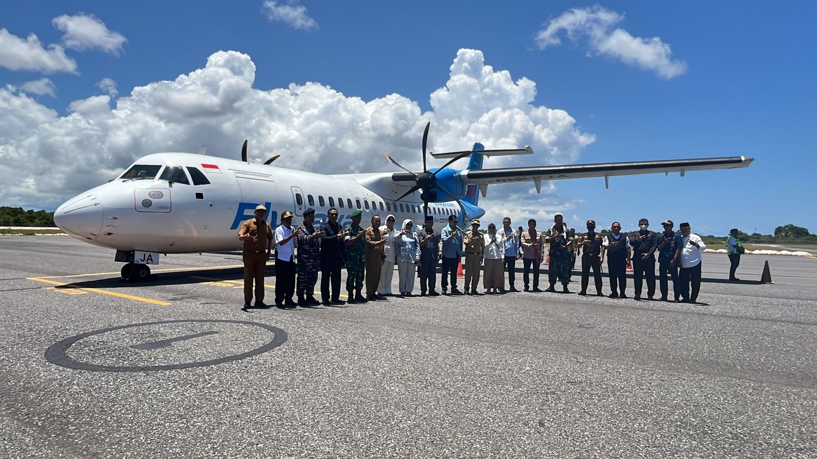 Maskapai Fly Jaya Resmi Layani Penerbangan Rute Kendari – Wakatobi Maskapai Fly Jaya Resmi Layani Penerbangan Rute Kendari – Wakatobi