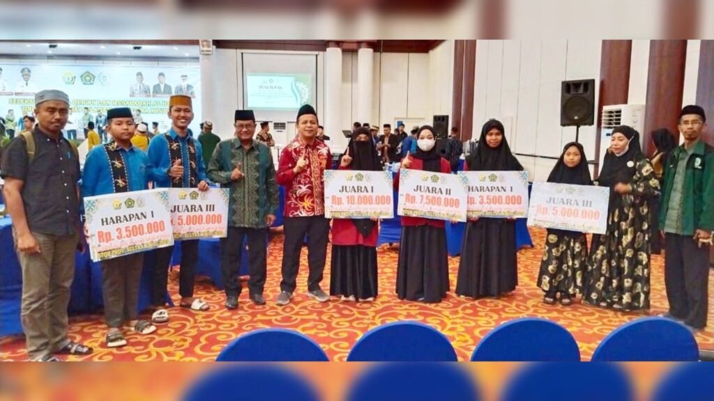 Kafilah Koltim saat turut serta dalam event Seleksi Tilawatil Qur’an dan Hadis (STQH) ke-28 Tingkat Provinsi Sulawesi Tenggara (Sultra) Tahun 2025.