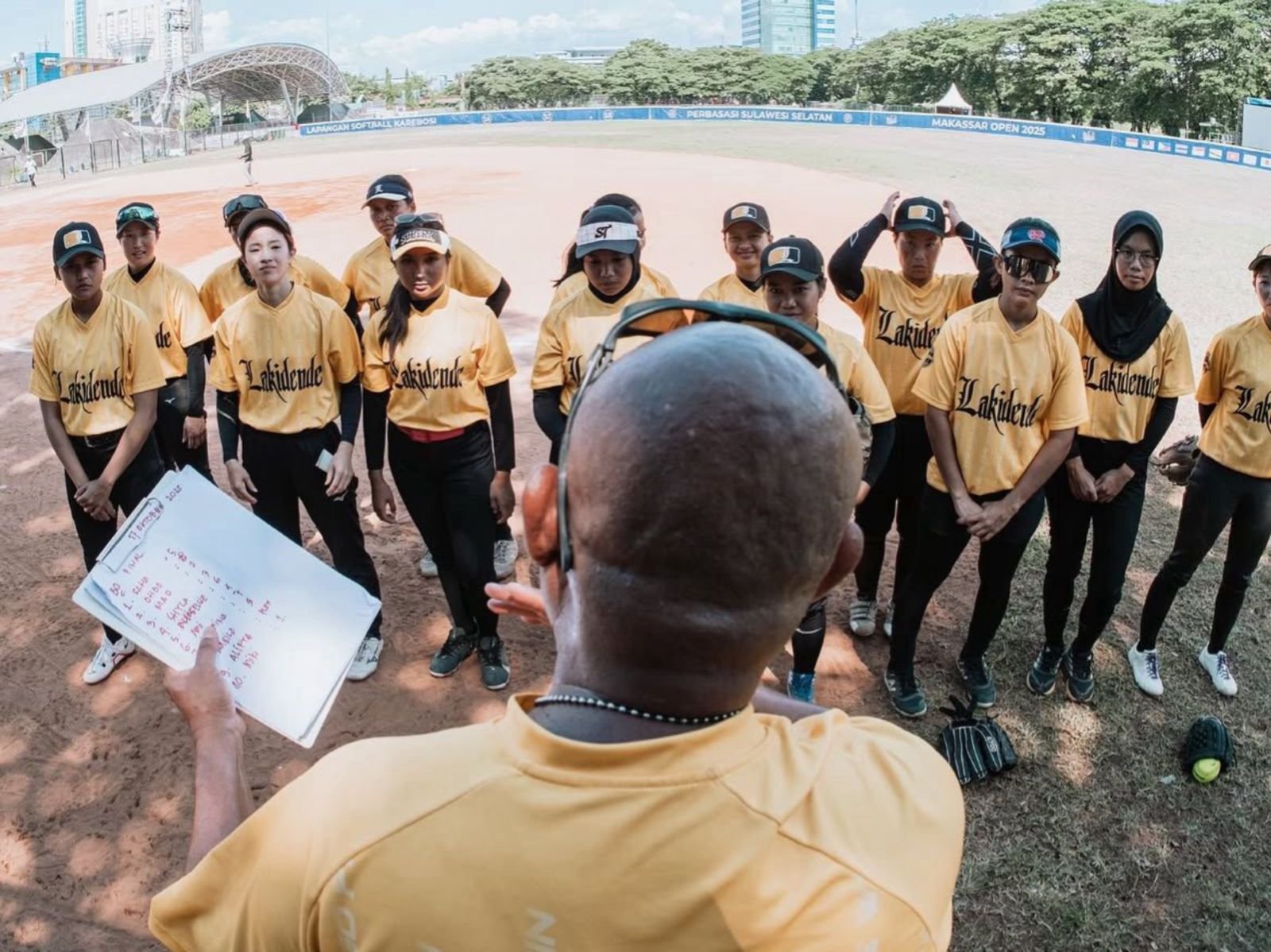 Tim Softball Lakidende asal Sultra Jadi Runner Up Makassar Open 2025 Tim Softball Lakidende asal Sultra Jadi Runner Up Makassar Open 2025