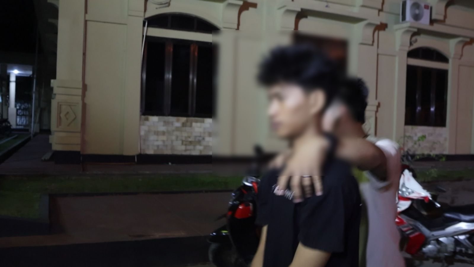 Terdesak Utang Jadi Alasan Pria di Kendari Curi Uang saat Pemilik Kios sedang Tidur Terdesak Utang Jadi Alasan Pria di Kendari Curi Uang saat Pemilik Kios sedang Tidur