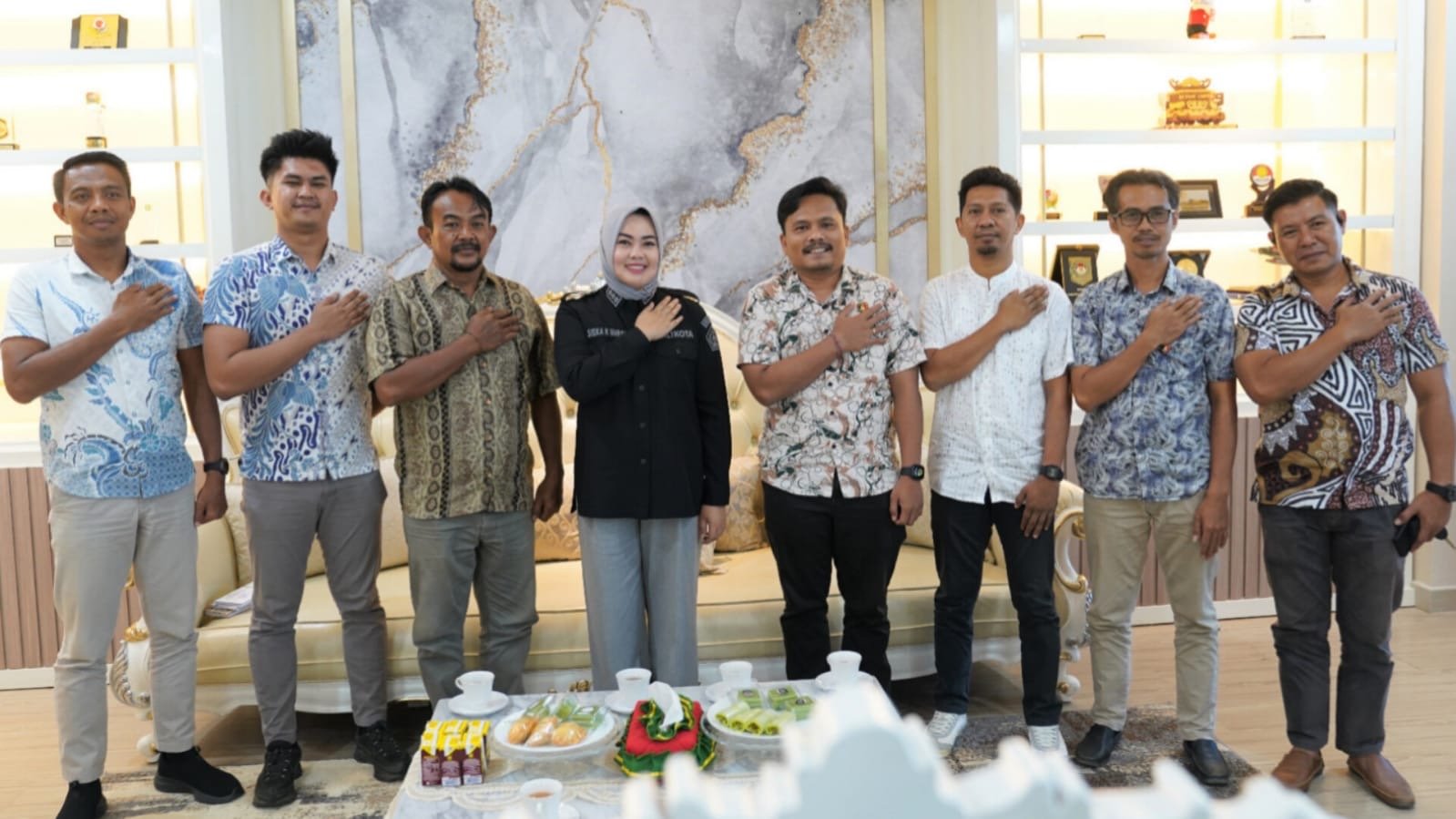 Wali Kota Siska Puji Kinerja Polresta Kendari, Garda Terdepan Wujudkan Keamanan Kota Wali Kota Siska Puji Kinerja Polresta Kendari, Garda Terdepan Wujudkan Keamanan Kota