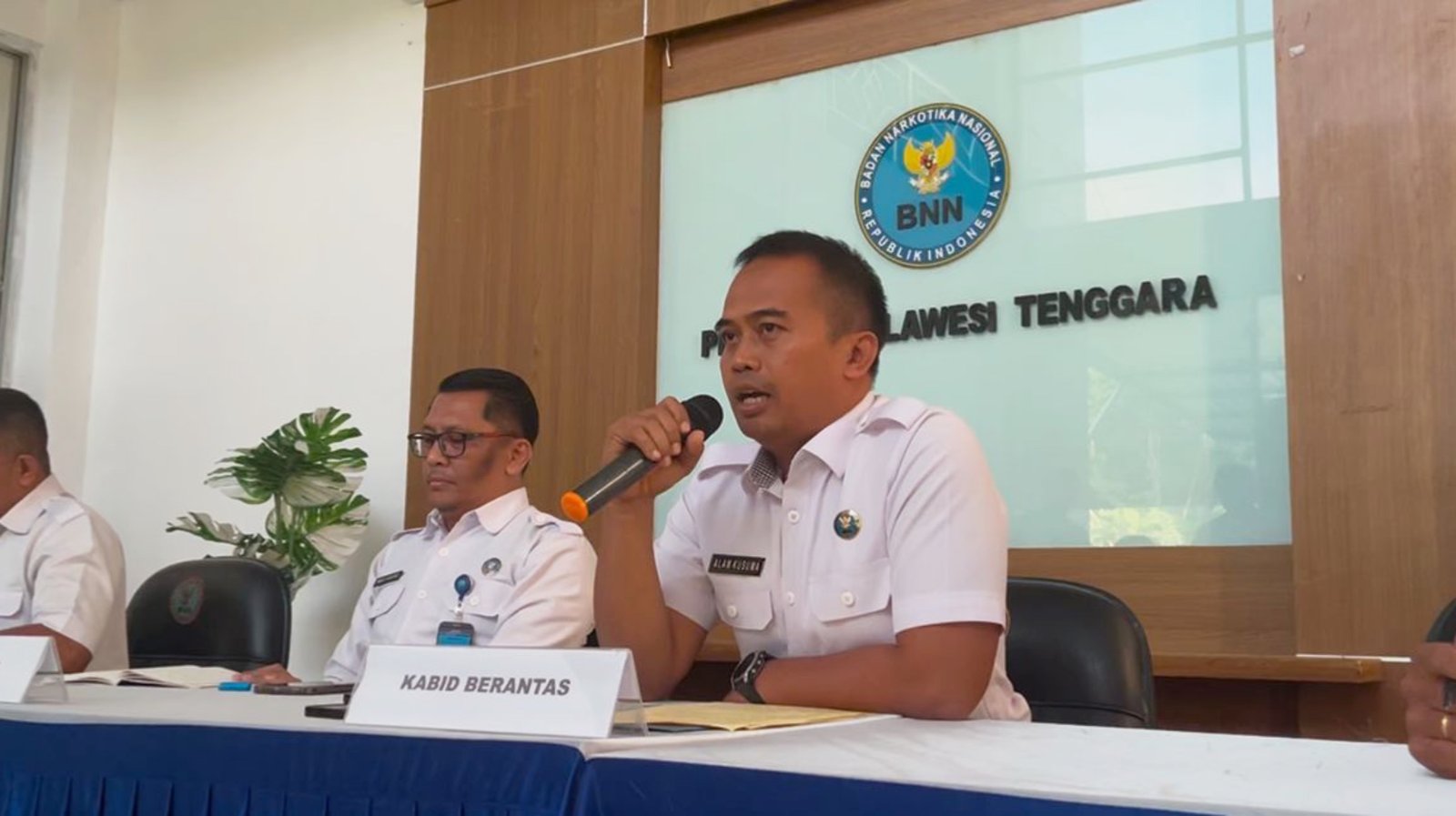 Penjelasan BNNP Sultra soal Janggalnya Kematian Tahanan Narkotika dalam Sel Penjelasan BNNP Sultra soal Janggalnya Kematian Tahanan Narkotika dalam Sel