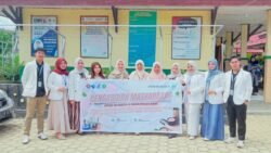 Cegah Kosmetik Ilegal, PSPPA UHO Bersama BPOM Beri Edukasi ke Pelajar SMKN 5 Kendari