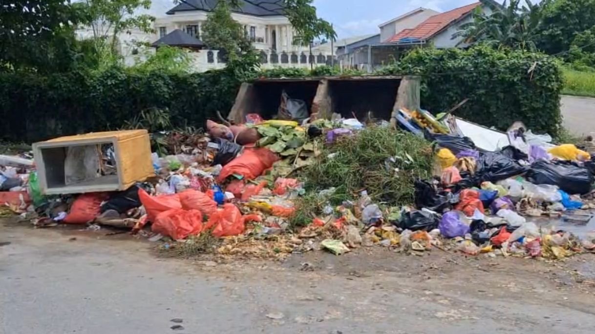 Pemkot Buka Suara soal Penumpukan Sampah di Kendari, Sebut Faktor Teknis Pemkot Buka Suara soal Penumpukan Sampah di Kendari, Sebut Faktor Teknis