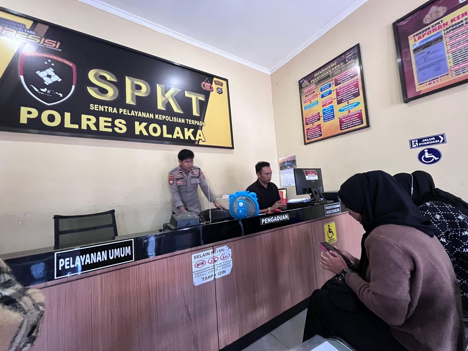 Dokter di Kolaka Lapor Dugaan Pencemaran Nama Baik Lewat Media Sosial ke Polisi Dokter di Kolaka Lapor Dugaan Pencemaran Nama Baik Lewat Media Sosial ke Polisi