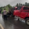 Mobil Hilux di Konsel Ditabrak Dump Truk yang Keluar Jalur, 1 Orang Luka-Luka