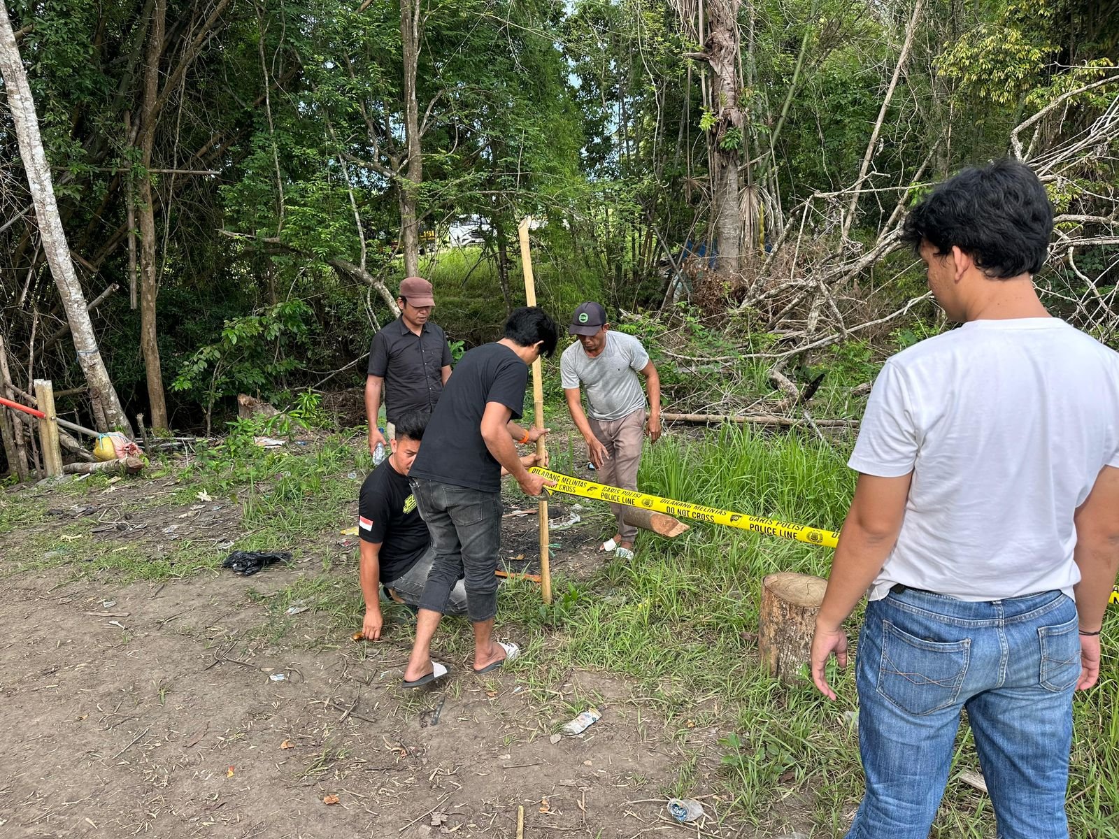 Ini Identitas dan Peran 4 Oknum Brimob Resimen dalam Kasus Penembakan Warga Bombana Ini Identitas dan Peran 4 Oknum Brimob Resimen dalam Kasus Penembakan Warga Bombana