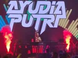 DJ Cantik Ayudia Bakar Semangat Party Night di Exodus Kendari