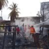 Gudang Kardus Terbakar, Api Merembet ke Rumah Warga di Kendari Barat