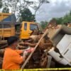Pekerja di Kolaka Tewas Tertimpa Kepala Truk Jungkit saat Lakukan Perbaikan