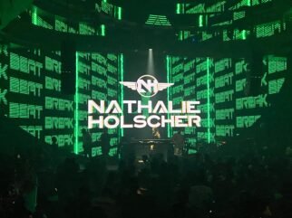 Sukses Hipnotis Pengunjung, Aksi Panggung Nathalie Holscher Bikin Exodus Kendari Bergemuruh