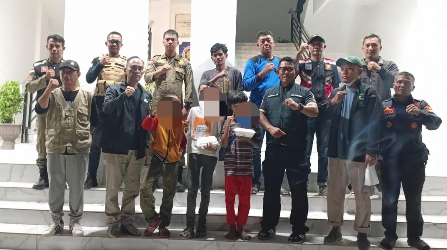 Perkuat Pengawasan Anjal, Pemkot Kendari Mulai Lakukan Razia Berkala Perkuat Pengawasan Anjal, Pemkot Kendari Mulai Lakukan Razia Berkala